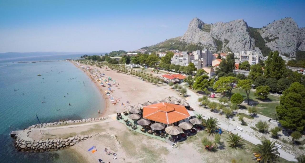 Apartman Gusar -Top Position, Close To The Center And The Beach, Fully Equipped Omiš Eksteriør bilde